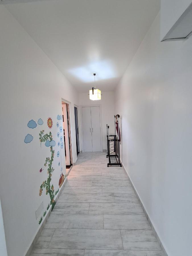 Cozy Apartment Arad Exterior photo