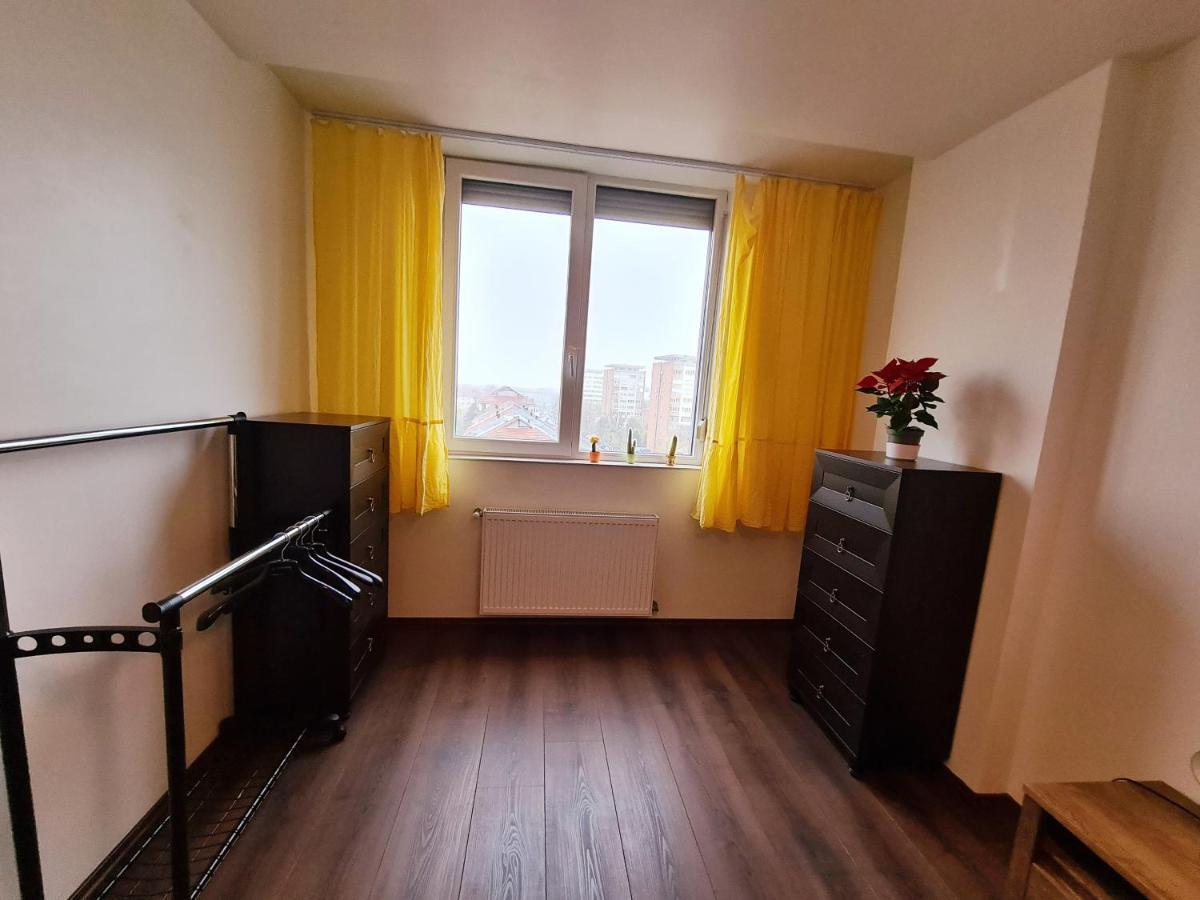 Cozy Apartment Arad Exterior photo